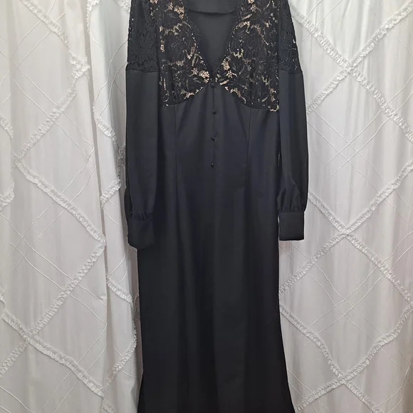 Anewsta Dresses | Elegant Victorian Chic Black Lace Inset Long Sleeve Gown Opera Theatre Dress XL | Color: Black | Size: XL | Starxed662's Closet
